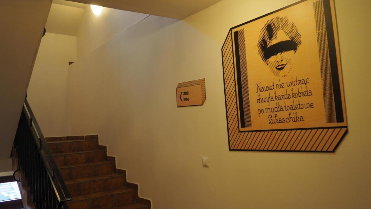 Hostel Mlotek I Perlik Tarnowskie Góry Buitenkant foto