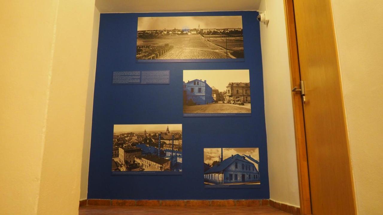 Hostel Mlotek I Perlik Tarnowskie Góry Buitenkant foto
