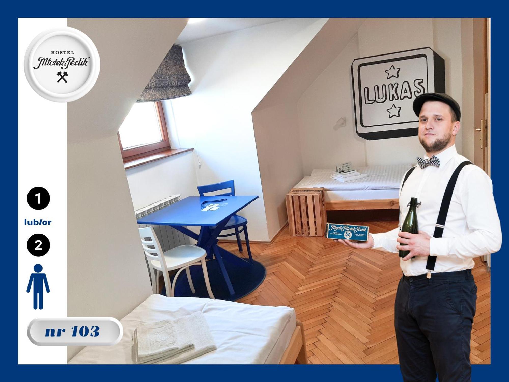 Hostel Mlotek I Perlik Tarnowskie Góry Buitenkant foto