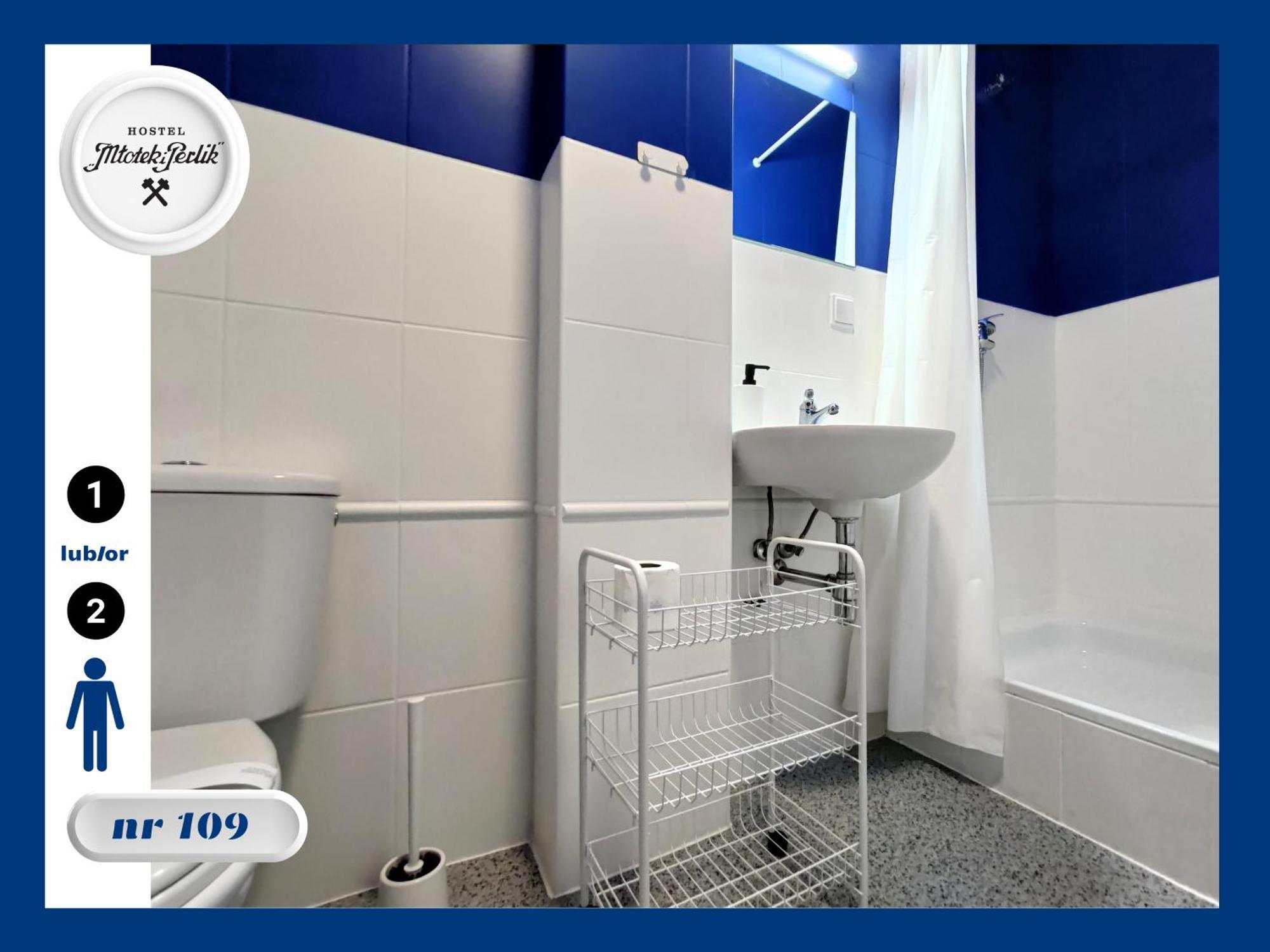 Hostel Mlotek I Perlik Tarnowskie Góry Buitenkant foto