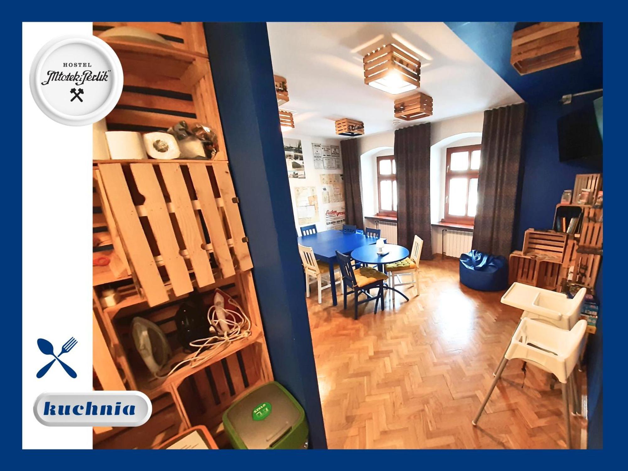 Hostel Mlotek I Perlik Tarnowskie Góry Buitenkant foto
